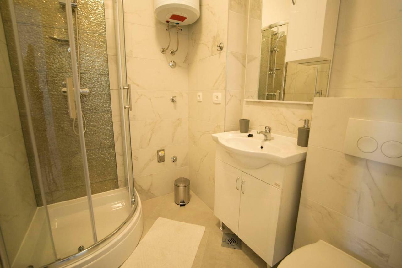 Apartman Neyra 3 Spalato Esterno foto